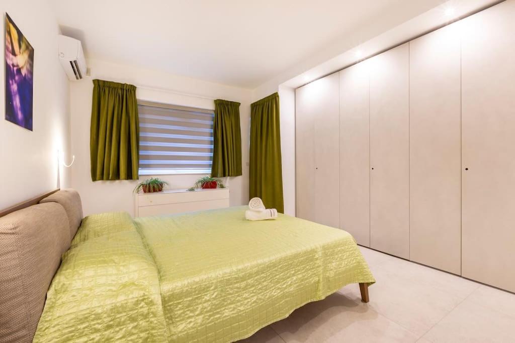 Ngh12 - Lovely And Spacious 2 Bedroom Apartment Naxxar Екстериор снимка