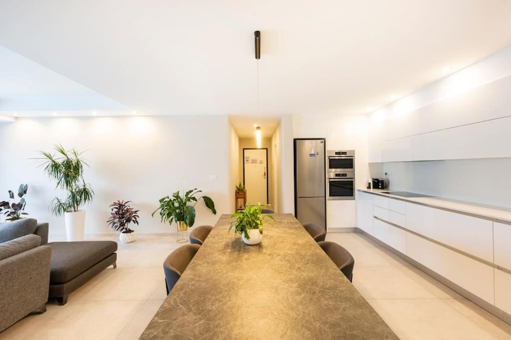 Ngh12 - Lovely And Spacious 2 Bedroom Apartment Naxxar Екстериор снимка