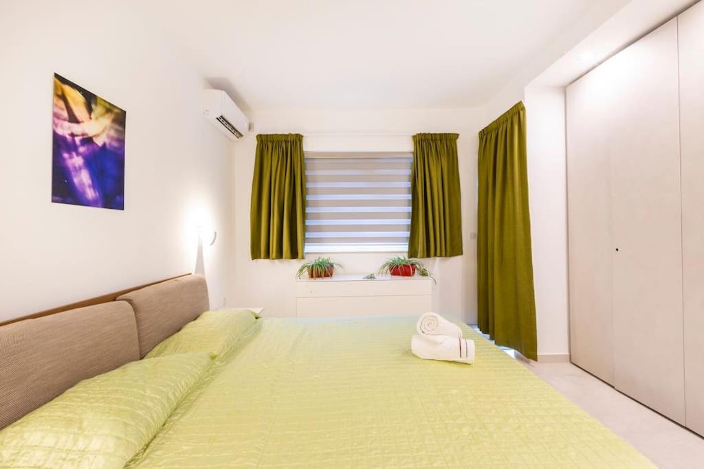 Ngh12 - Lovely And Spacious 2 Bedroom Apartment Naxxar Екстериор снимка